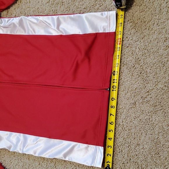 Kids Red Nike light weight Jacket - Picture 3 of 6